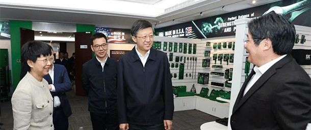 浙江省委常委、杭州市委书记刘非一行莅临巨星科技调研
